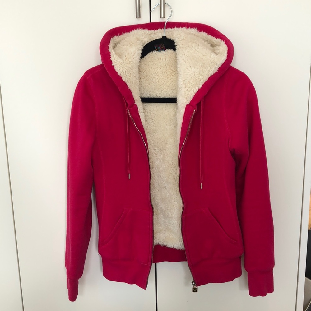 Aritzia TNA Zip Up - size XS
